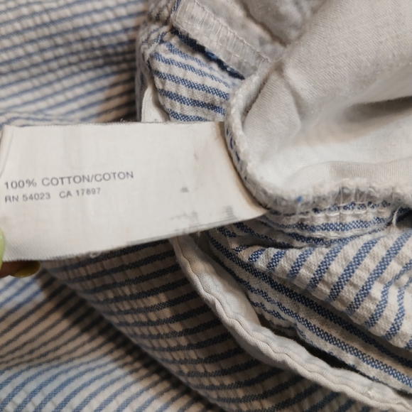 GAP Striped Flat Front Shorts - Picture 3 of 7